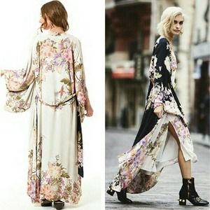 Spell & The Gypsy Blue Skies Reversible Kimono